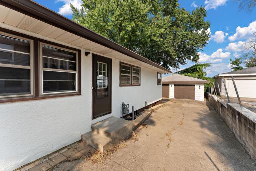 507 10th Avenue S, South Saint Paul, MN 55075
