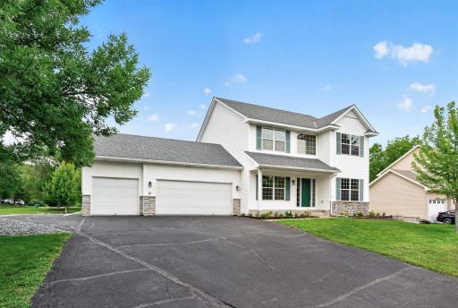 New sealcoating on driveway in 2026