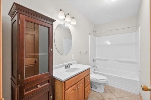 Lower level Full Bath