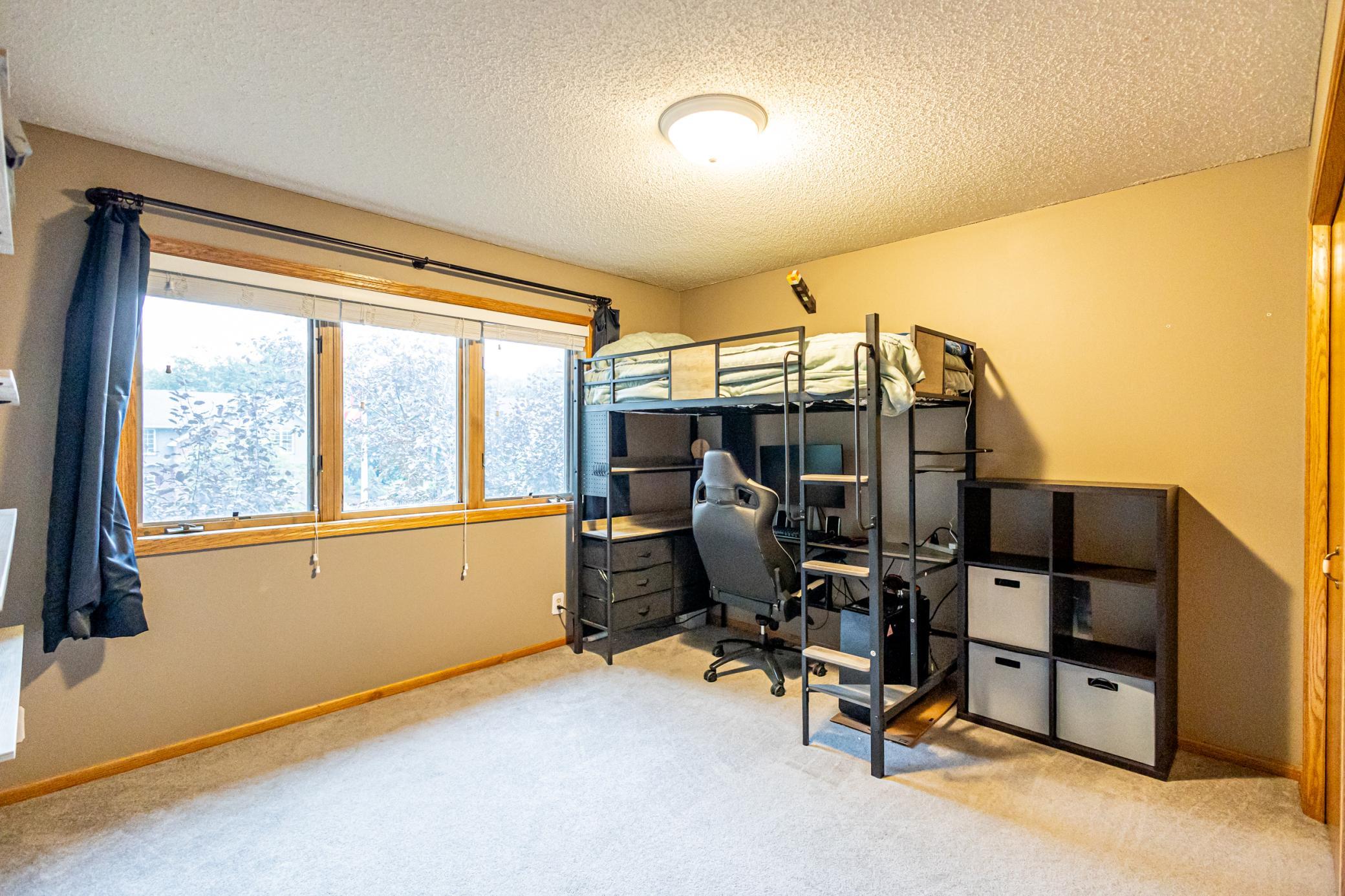 Upper level bedroom #2