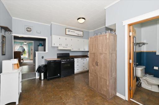 2334 Banks Avenue, Superior, WI 54880