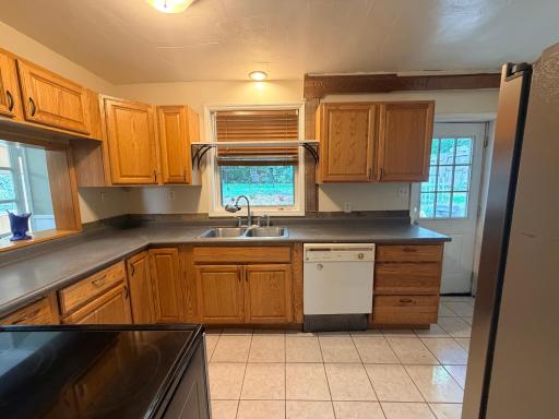 Gentry Kitchen 1