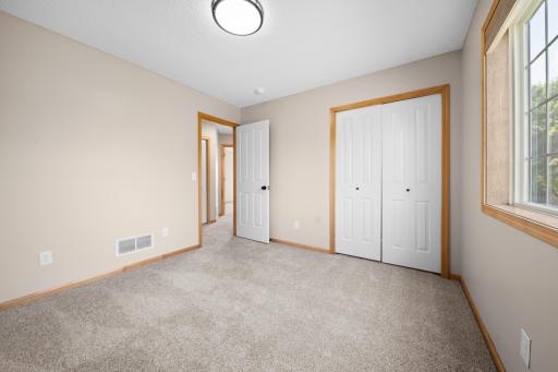 808 Lindsey Lane, Belle Plaine, MN 56011