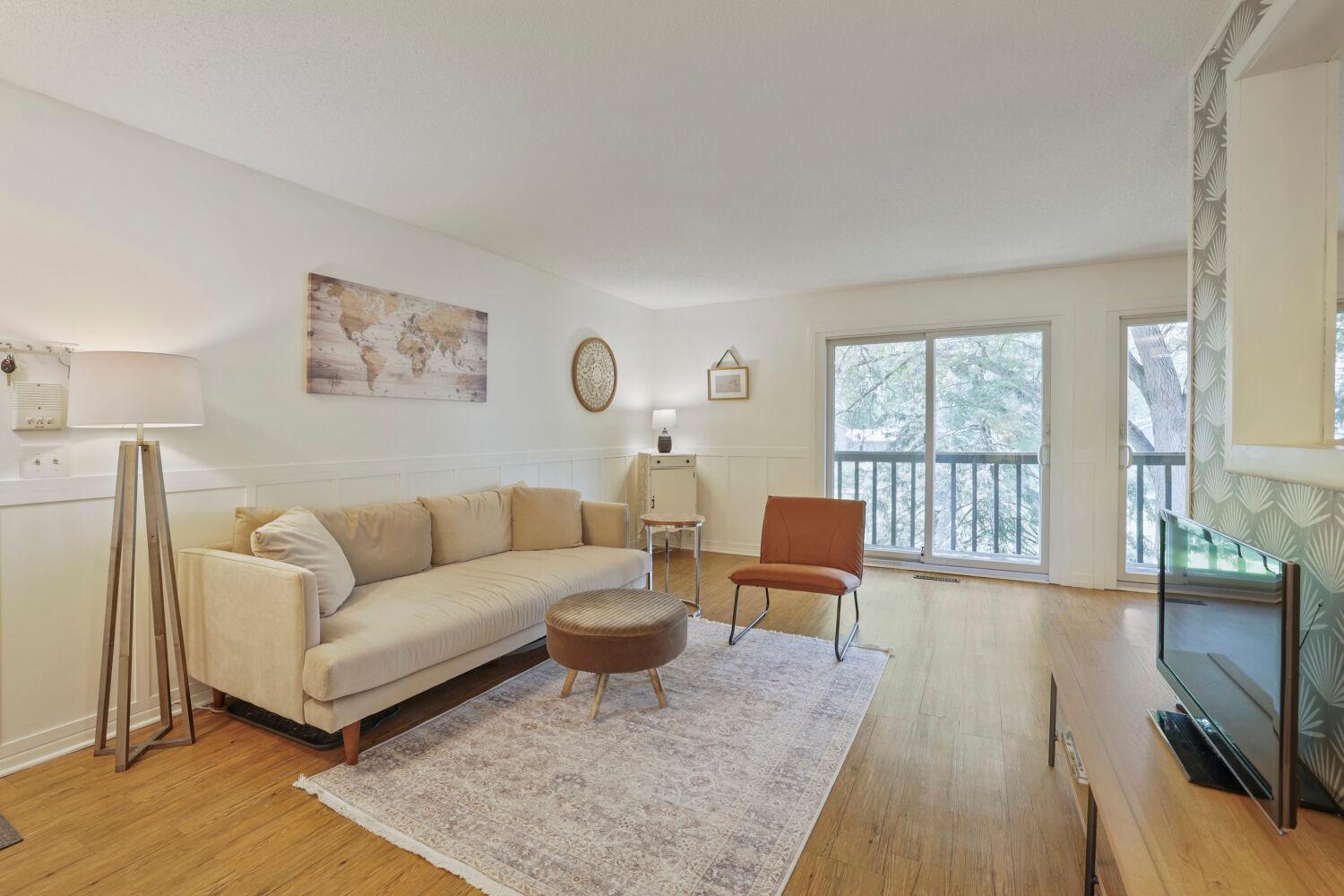 Living Room w/luxury vinyl plank flooring