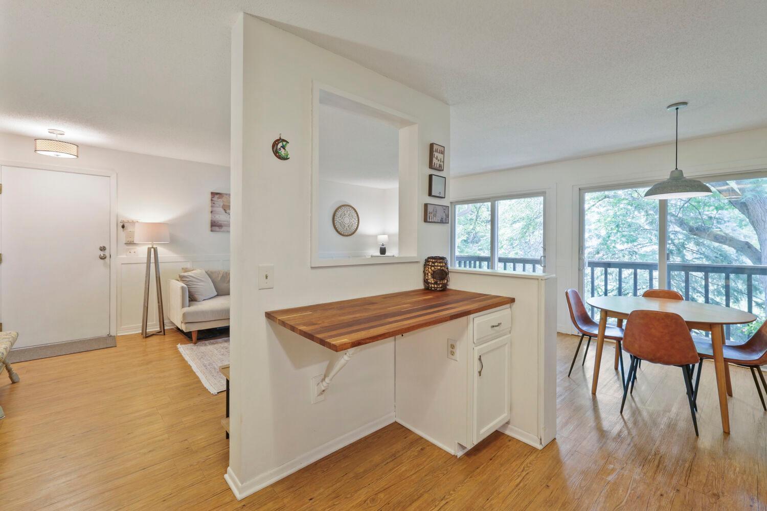 Work Sapce in Kitchen