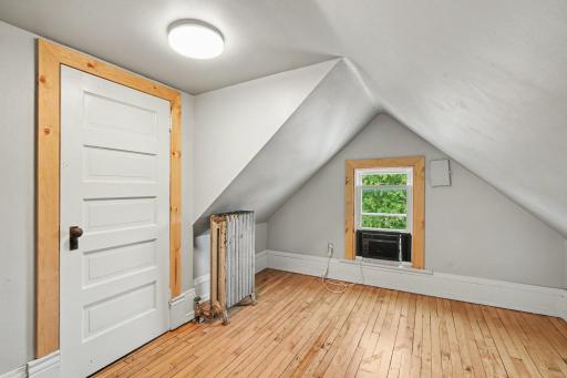 3rd floor 2nd bedroom