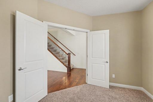 16410 61st Avenue N, Plymouth, MN 55446
