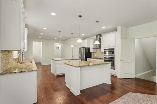 16410 61st Avenue N, Plymouth, MN 55446