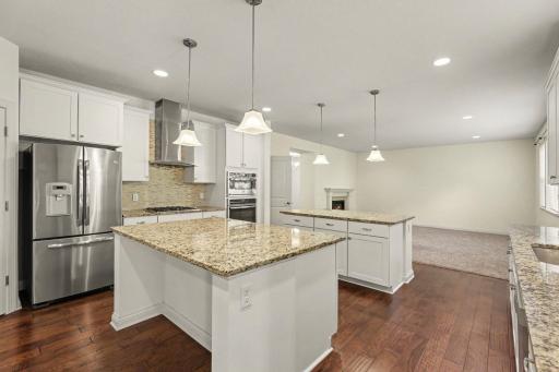 16410 61st Avenue N, Plymouth, MN 55446