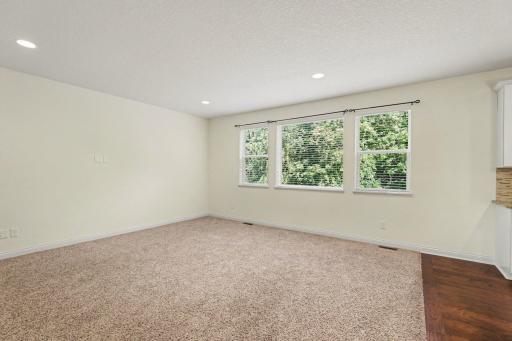 16410 61st Avenue N, Plymouth, MN 55446