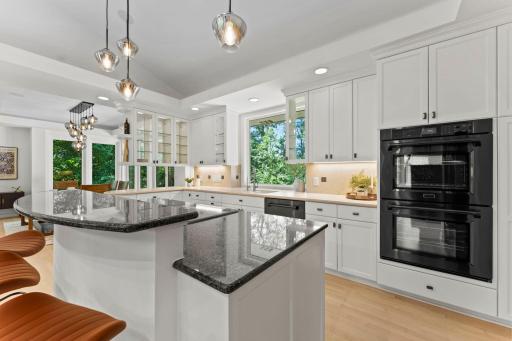 40-web-or-mls-40-print-11945 Isleton Ave N-87.jpg