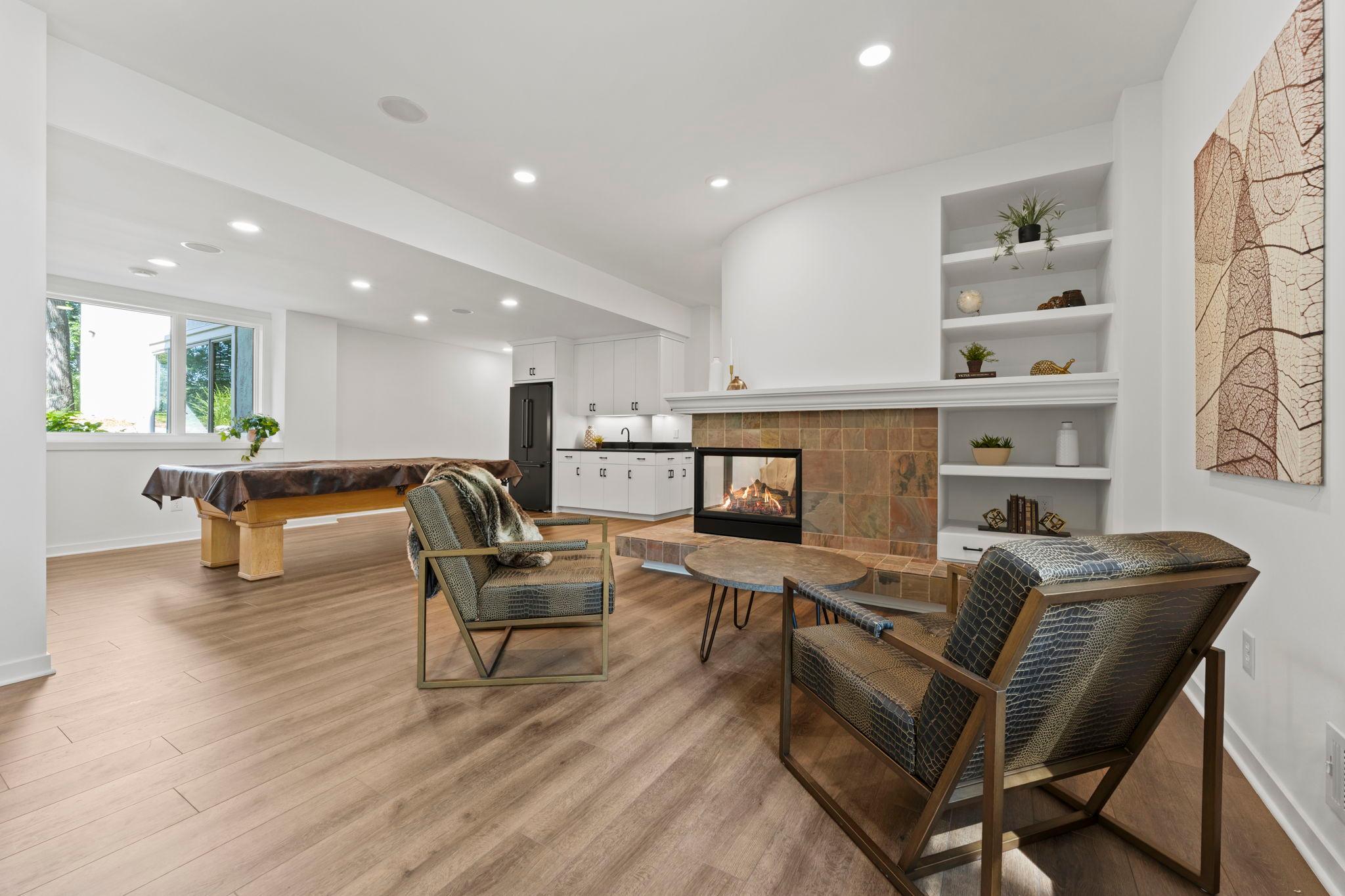 60-web-or-mls-11945 Isleton Ave N-117.jpg