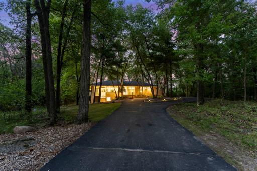 1-web-or-mls-11945 Isleton Ave N TWILIGHT-39.jpg
