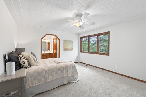 1528 Briarknoll Drive, New Brighton, MN 55112
