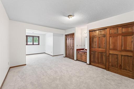 1528 Briarknoll Drive, New Brighton, MN 55112