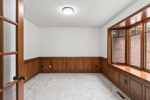 1528 Briarknoll Drive, New Brighton, MN 55112