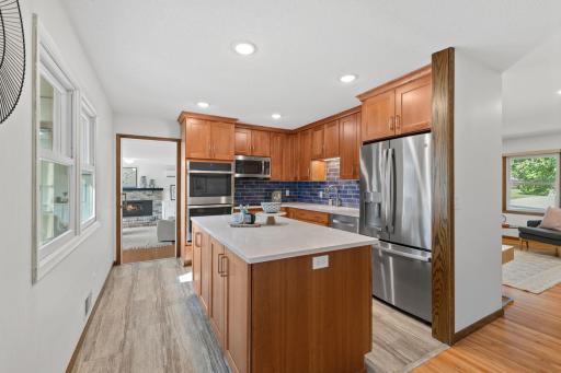10112 Nord Avenue S, Bloomington, MN 55437