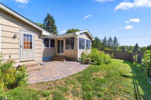 10112 Nord Avenue S, Bloomington, MN 55437