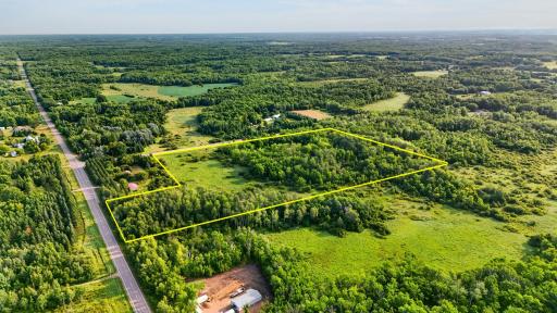 000 Beroun Crossing Rd, Brook Park, MN 55007