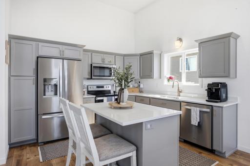 6684 Toronto Drive S, Fargo, ND 58104