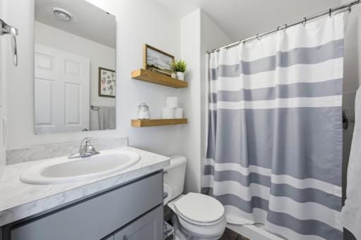 6684 Toronto Drive S, Fargo, ND 58104