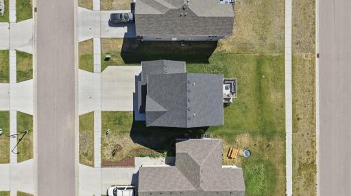 6684 Toronto Drive S, Fargo, ND 58104
