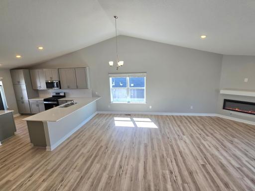 The Rushmore Main Floor at Highlands at Eagle View in Elko New Market. Photo is of similar home. Options and colors may vary. Ask Sales Agent for details.