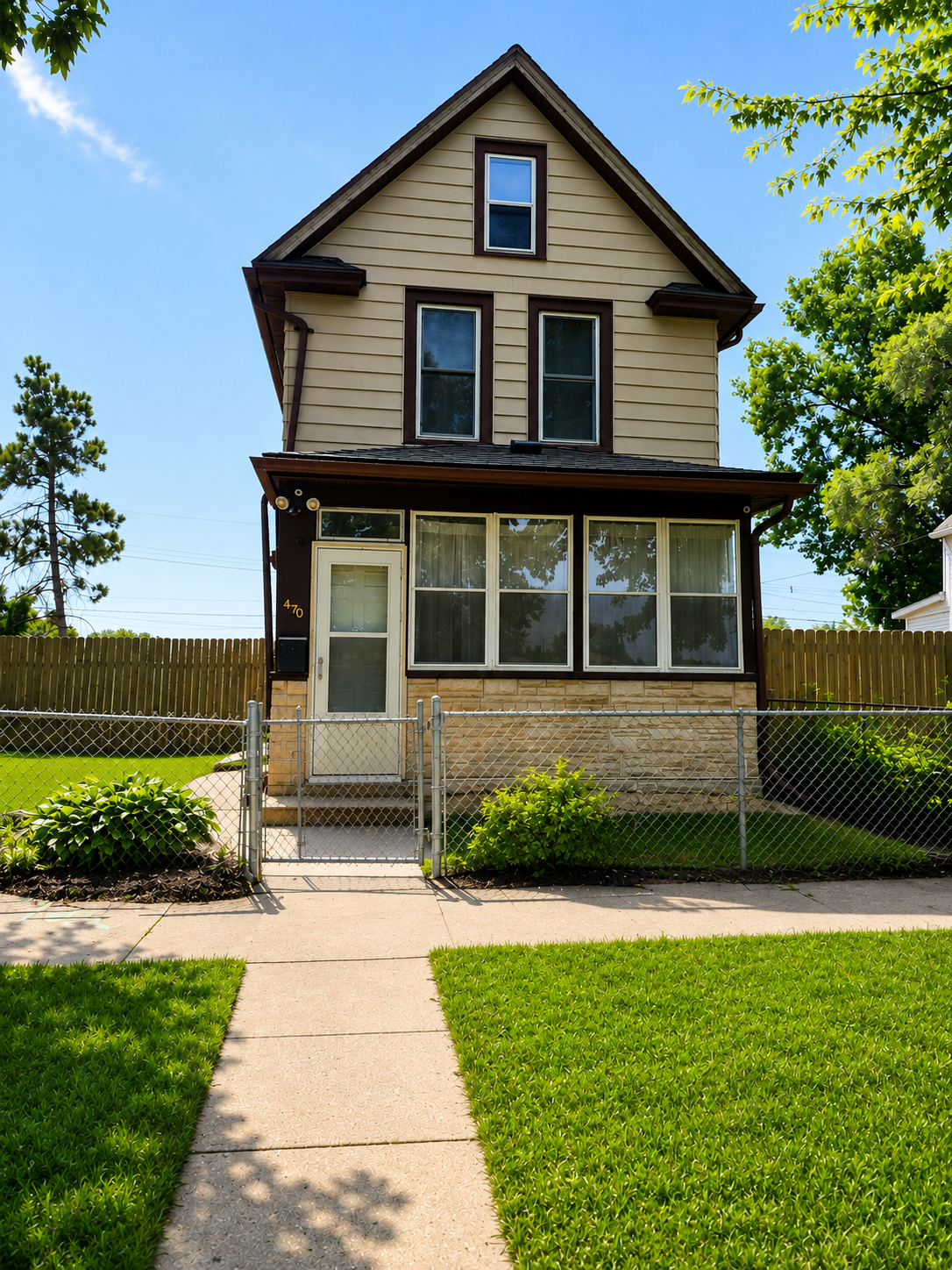 Welcome to 470 Blair Ave!