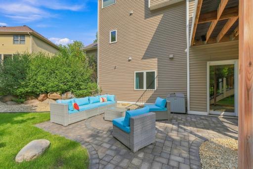With an outdoor patio area, you will be relaxing and enjoying the beautiful Minnesota nights!