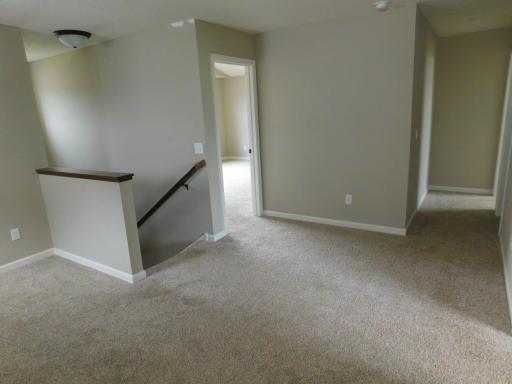 6869 101st Street S, Cottage Grove, MN 55016