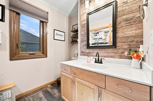 3526 Park Avenue S, Fargo, ND 58103