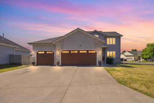 3526 Park Avenue S, Fargo, ND 58103