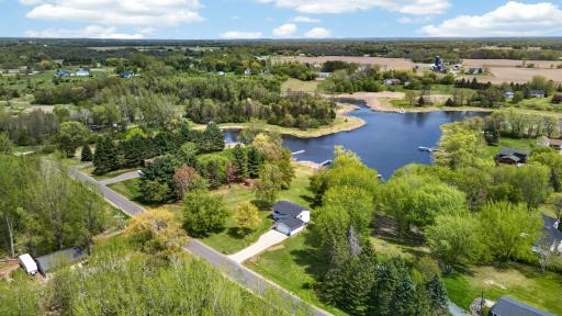 Rare opportunity to enjoy the Minnesota lake lifestyle with connected access to North Center, South Center, Chisago, Green, and additional area lakes.