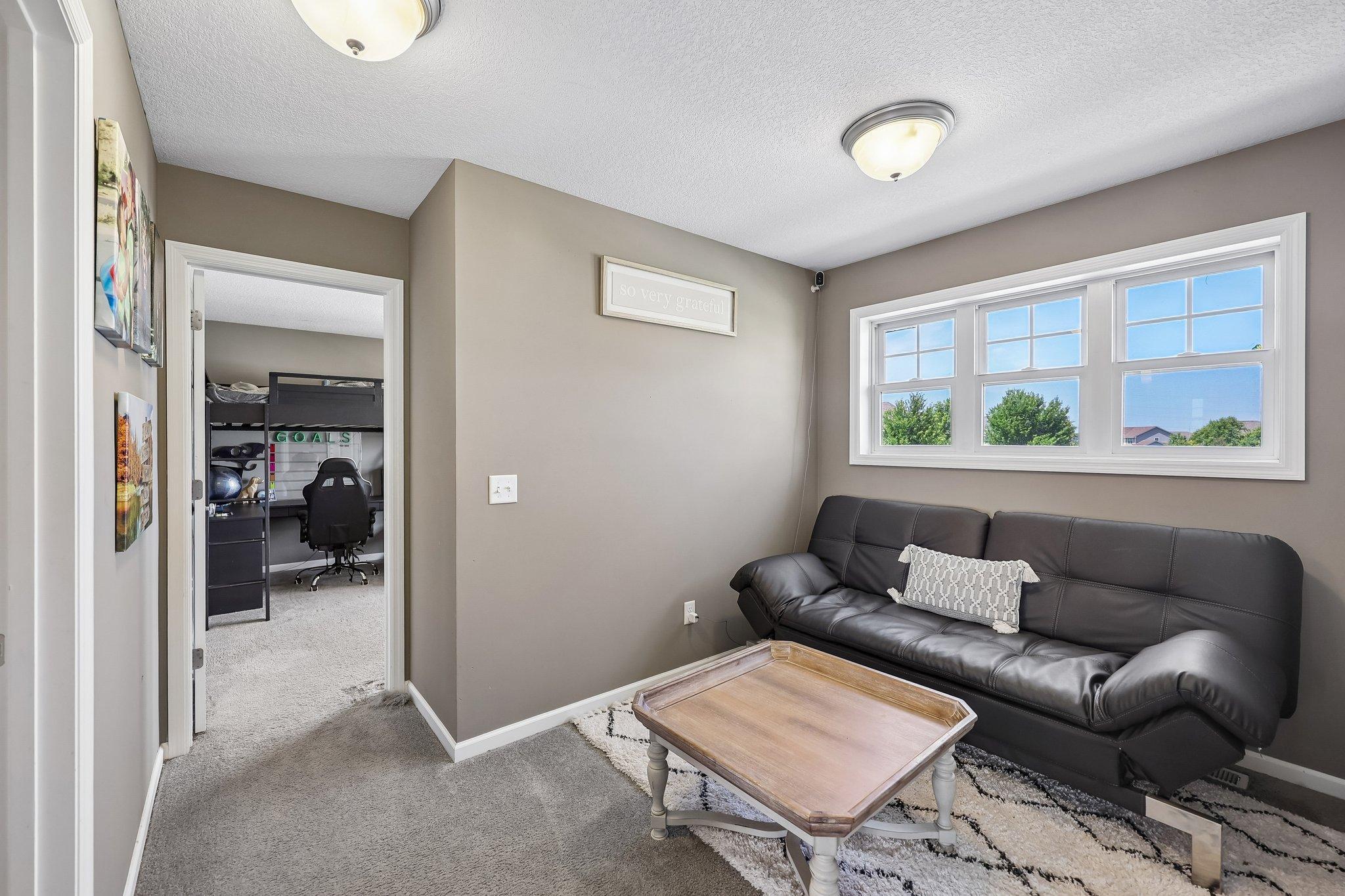 15-web-or-mls-Lever St-S1907-028.jpg