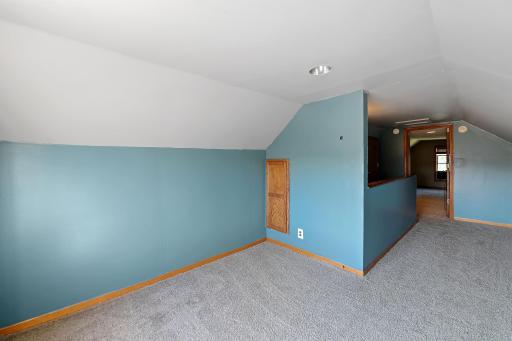 325 Prentice Street S, Clayton, WI 54004
