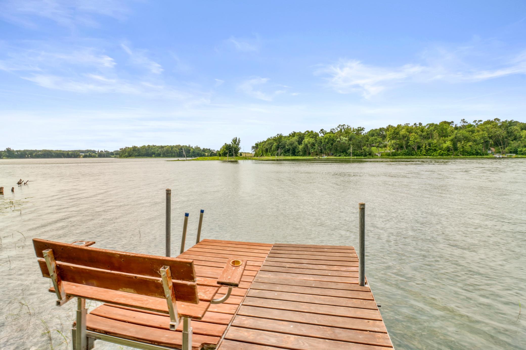 Exterior-Lake1_2.JPG