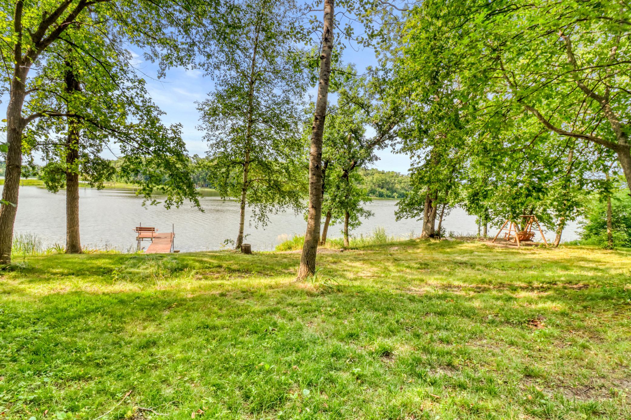 Exterior-Lake1_8.JPG
