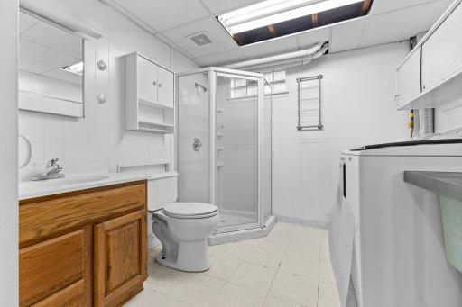 Lower level bath