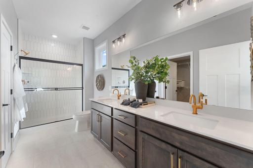 Owner's bath - staged model - showing for representational purposes of floorplan only, Finishes/options will be different.