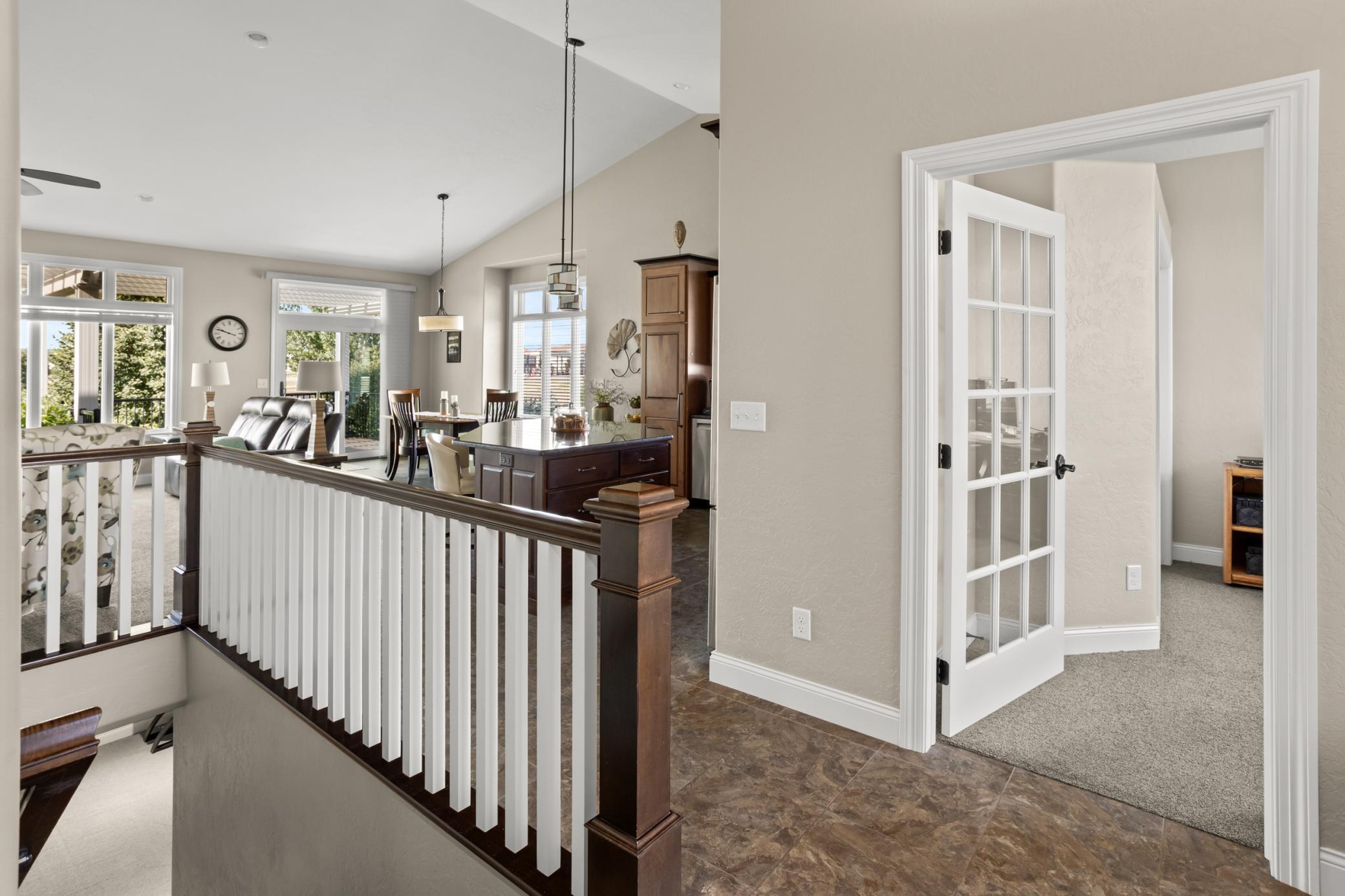Entryway view