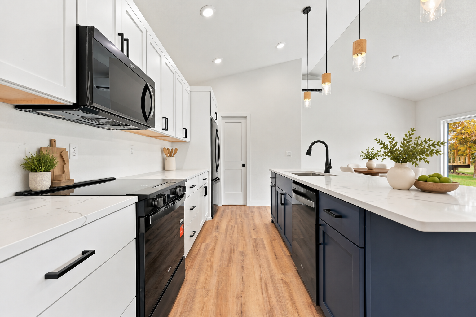 Kitchen *Virtually Staged