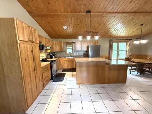 5080 Tower Road, Moose Lake, MN 55767