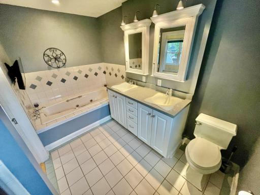 2714 McKinley Street NE, Minneapolis, MN 55418
