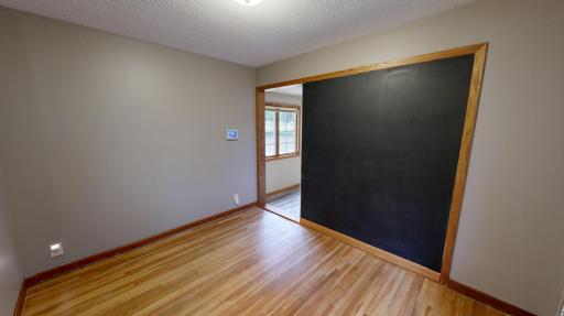 504 19th Avenue SW, Willmar, MN 56201