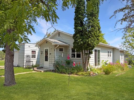 318 Clearwater Avenue NW, Bagley, MN 56621