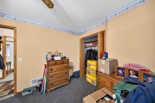 1407 S Garden Street, Lake City, MN 55041
