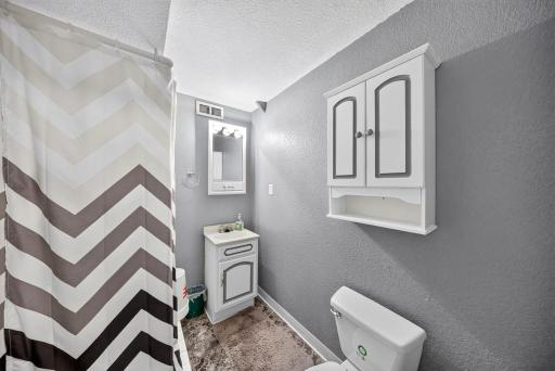 1407 S Garden Street, Lake City, MN 55041