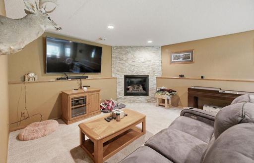 1502 Baywood Drive, West Fargo, ND 58078