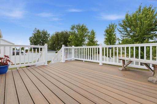 1502 Baywood Drive, West Fargo, ND 58078