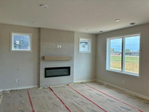 3488 Knightsbridge Trail N, Lake Elmo, MN 55042